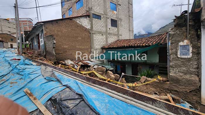 Tres niños salvan la vida tras derrumbe de pared aledaña a obra ejecutada por Municipalidad de Abancay